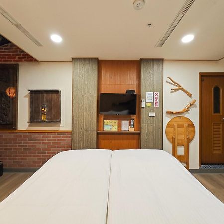 Qu Hi Home Stay Jiufen Exterior photo